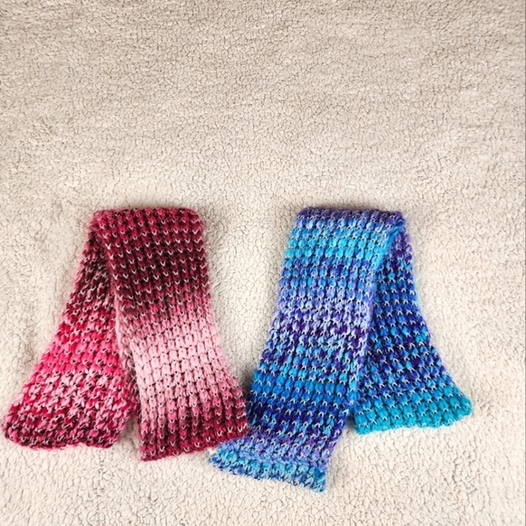 Set of two Justice Infinity scarves - Picture 1 of 5